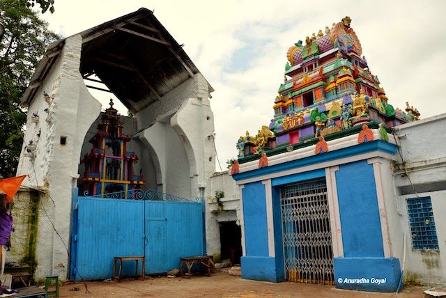 वीसा देवता चिलकुर बालाजी का मंदिर 