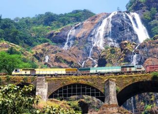 रेलगाड़ी पर फिल्माए लोकप्रिय बॉलीवुड गीतों की यात्रा – एक झलक दूधसागर जलप्रपात गोवा