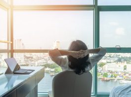 एक सुविधा संपन्न व्यवसायिक (Luxury Business) होटल से १० महत्वपूर्ण अपेक्षाएँ