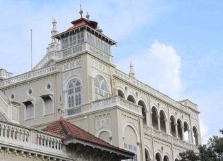 आगा खान महल – पुणे में महात्मा गाँधी का कारावास आगा खान महल पुणे