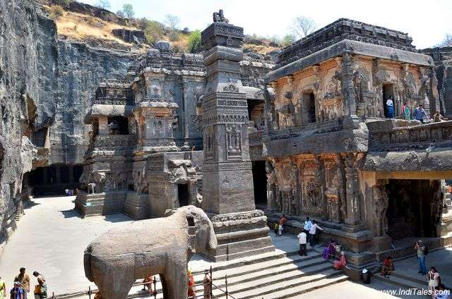 कैलाश मंदिर - एलोरा गुफाएं - विश्व धरोहर