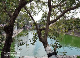 बाणगंगा सरोवर – मुंबई शहर की प्राचीन धरोहर बाणगंगा मुंबई