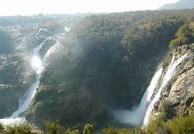 Shivasamudram Falls or Shivanasamudra Falls