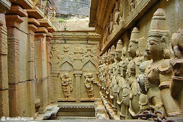 Pradakshina Path or Circumambulatory Path at Bhoga Nandeeshwara temple