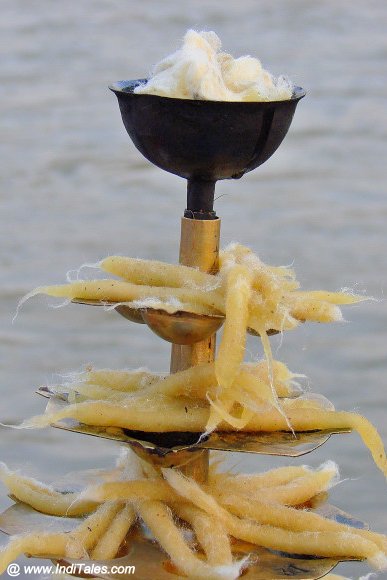 Evening Aarti time by Ganga at Rishikesh - Aastha Path