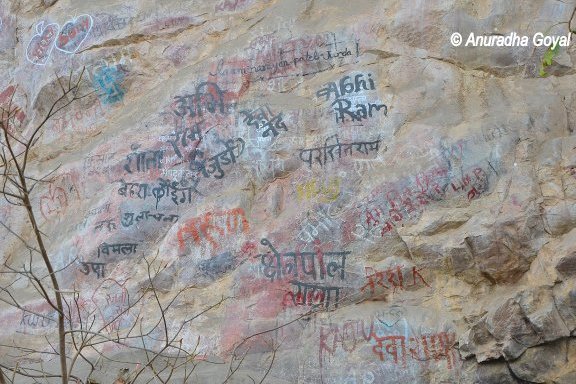 Graffiti over the heritage place