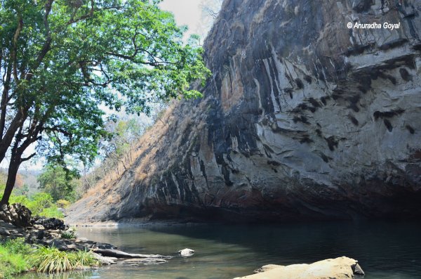 Long monolithic Syntheri Rock, Dandeli