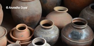 Earthen Pots that inspired many poets at Goa Chitra Museum