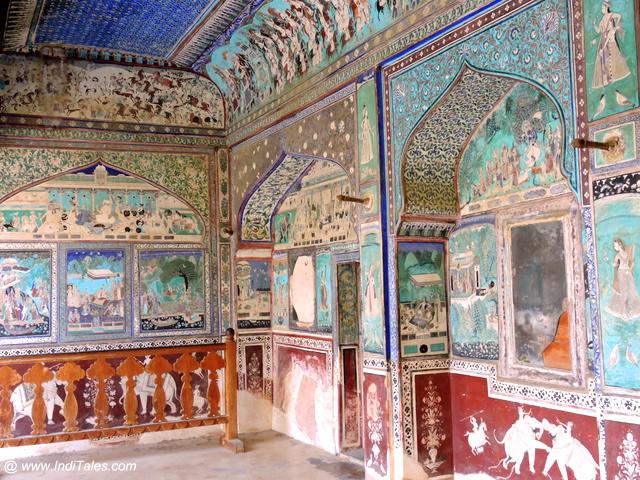 Chitrashala paintings all over the walls at Ummed Palace, Bundi