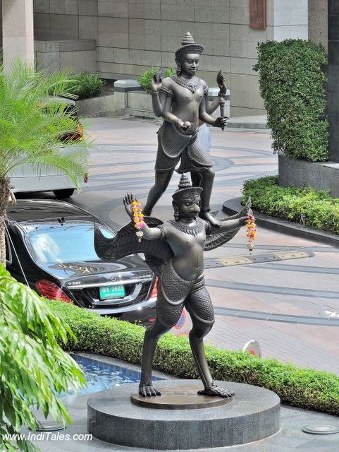 Narayana Shrine, Ratchaprasong