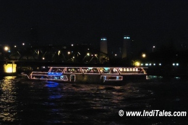 Bangkok Nightlife Dinner River Cruise