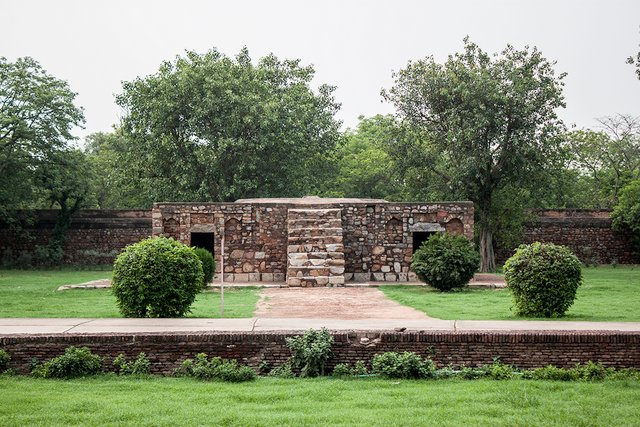 Bu Halima, Humayun Tomb complex