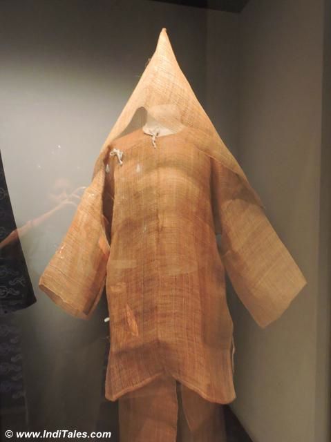 Garment worn just after the death in the family by Peranakans