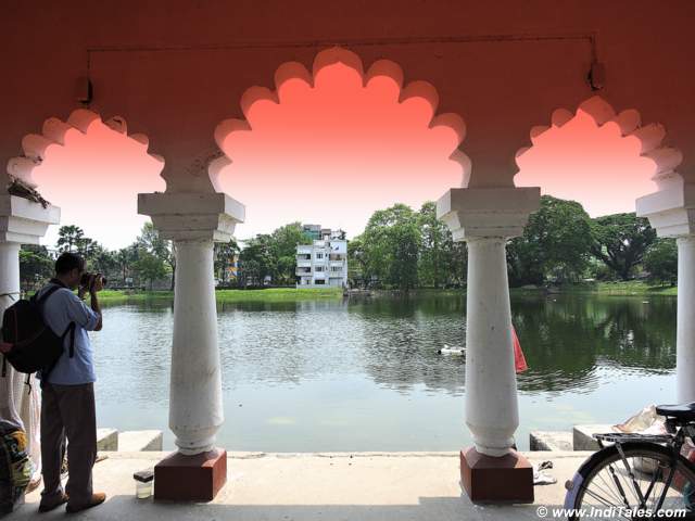 Arched pavilion opposite Madan Mohan Bari