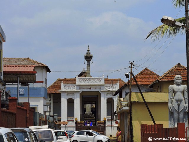 Temple street view