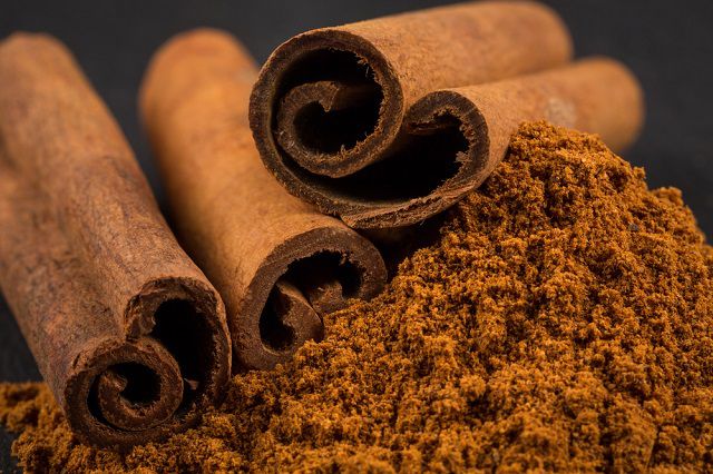 Cinnamon Sticks - Gourmet Souvenir from Sri Lanka