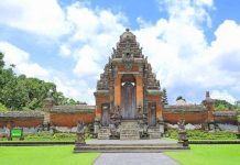 Pura Taman Ayun - The Royal Water Temple of Bali