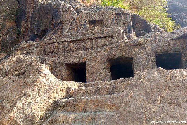 Smaller caves at Undavalli Caves