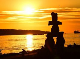 Inukshuk Monument at Sunset - Vancouver Street Art