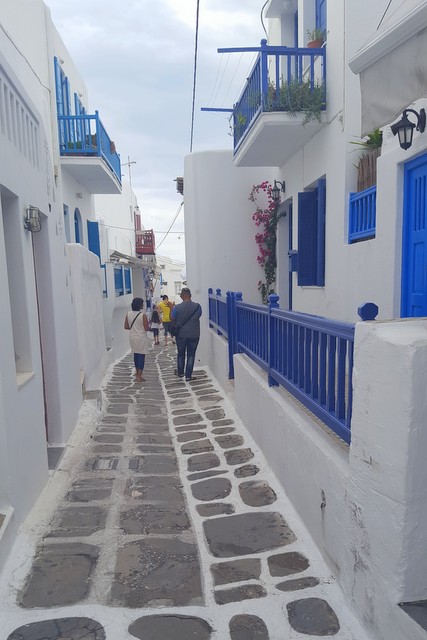 Pedestrian pathways of the island