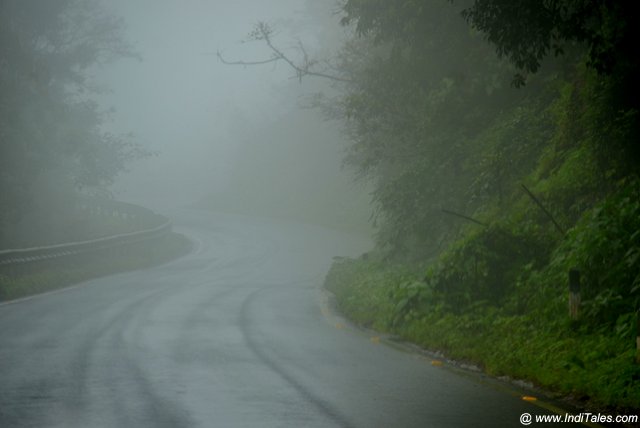 Misty road atop the Chorla Ghat