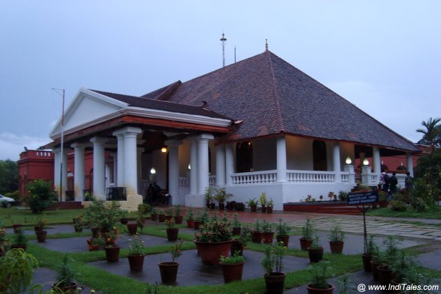 The Kanakakkunnu Palace - Trivandrum Tourist Attractions