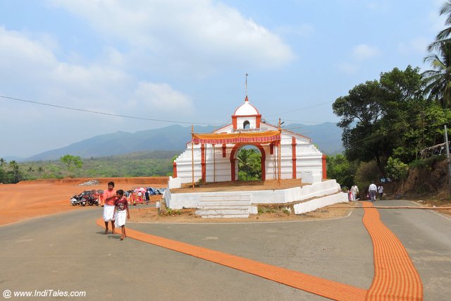 मल्लिकार्जुन मंदिर श्रीस्थल का प्रथम द्वार 