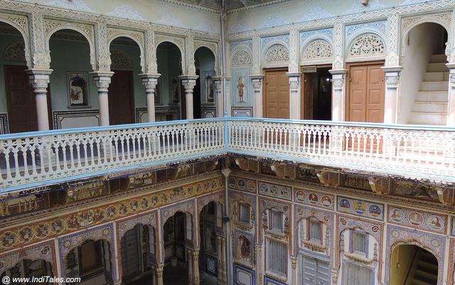 Mix of traditional and Victorian at Poddar Haveli in Shekhawati