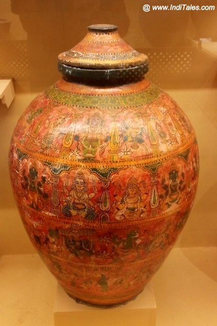 Traditionally painted clay pot at Kala Bhoomi