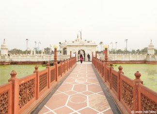 Pawapuri Jal Mandir - Bihar