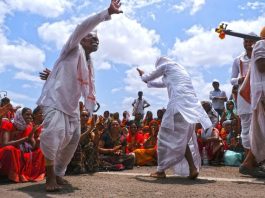 Where Every Dust Speaks of the Divine: My Journey through Bharat Varkaris soaked in Vithala Bhakti