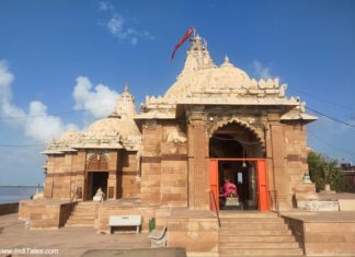 Narayan Sarovar Koteshwar Mahadev – On the Western Edge of India Koteshwar Mahadev Mandir