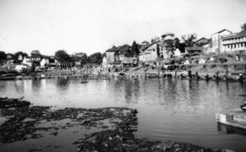 Sacred Nashik: Flow, Faith, and Metaphysical Fabric of Tīrtha-Kshetra Godavari Ghats at Nashik